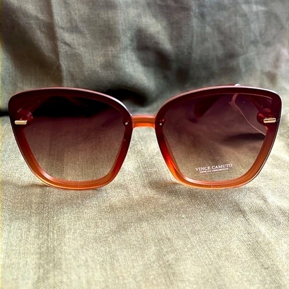 Brand New Vince Camuto Oversized Cat Eye Sunglasses Translucent Frame Gradient main image 6